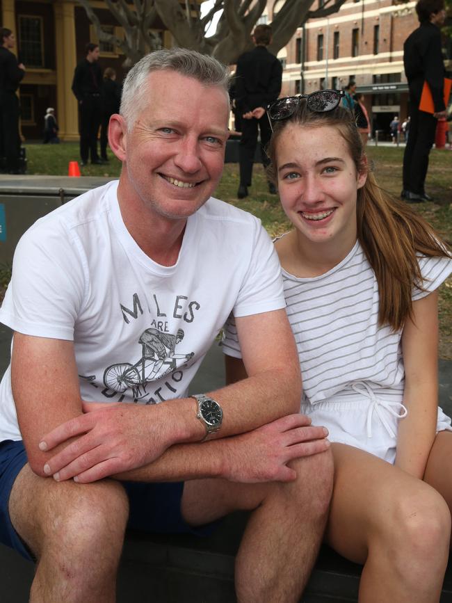 Brett Griffiths, with daughter Shae, at the 2017 Manly Jazz festival. (AAP/Image Annika Enderborg)