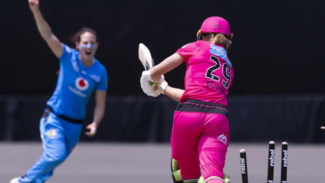 Erin Burns of the Sixers bowled by Megan Schutt of the Strikers during the last WBBL.