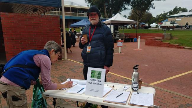 Don Chapman is one of 700 Onkaparinga residents fighting to stop the privatisation of water. Pic: Supplied