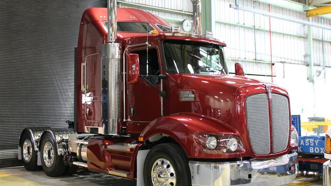 Li-S Energy has teamed up with Janus Electric to work on next-generation batteries suitable to power big trucks.