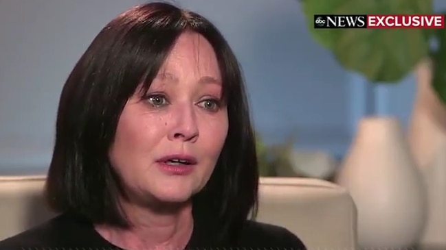 Shannen Doherty reveals she has stage IV cancer (GMA)