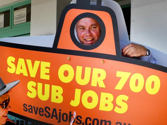 Senator Rex Patrick, dressed as a submarine looking for signatures for a petition in the East End.  Picture: Tricia Watkinson