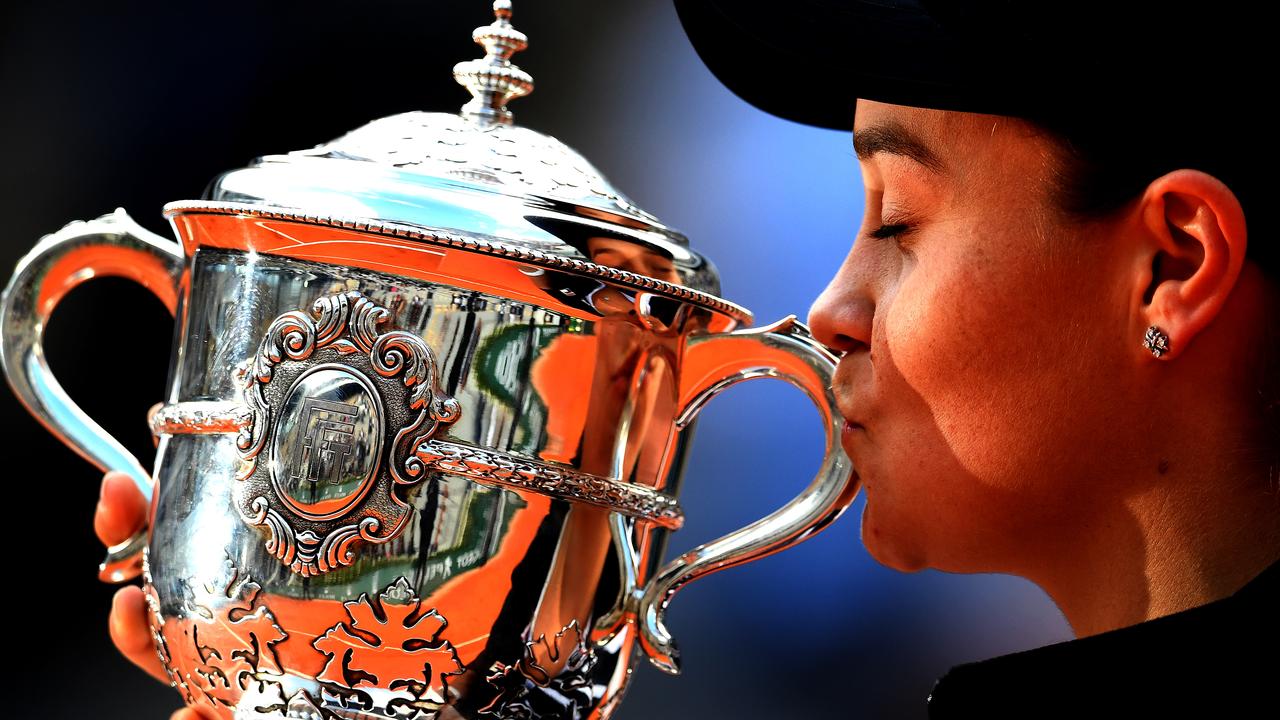 Comeback kid Ash Barty wins the French Open | KidsNews