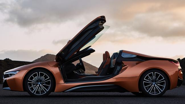 BMW has added a convertible to its i8 hybrid supercar line-up.