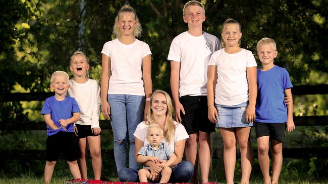 Emma Hannant with her seven kids, ahead of Mother's Day. PICTURE: Scott Powick