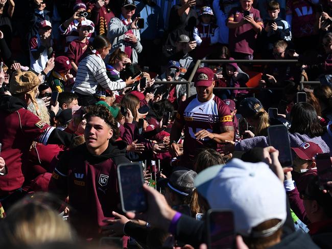 TOOWOOMBA, AUSTRALIA - JUNE 18: Reece Walsh takes to the field during a Queensland Maroons State of Origin training session & fan day at Toowoomba Sports Ground on June 18, 2024 in Toowoomba, Australia. (Photo by Albert Perez/Getty Images)