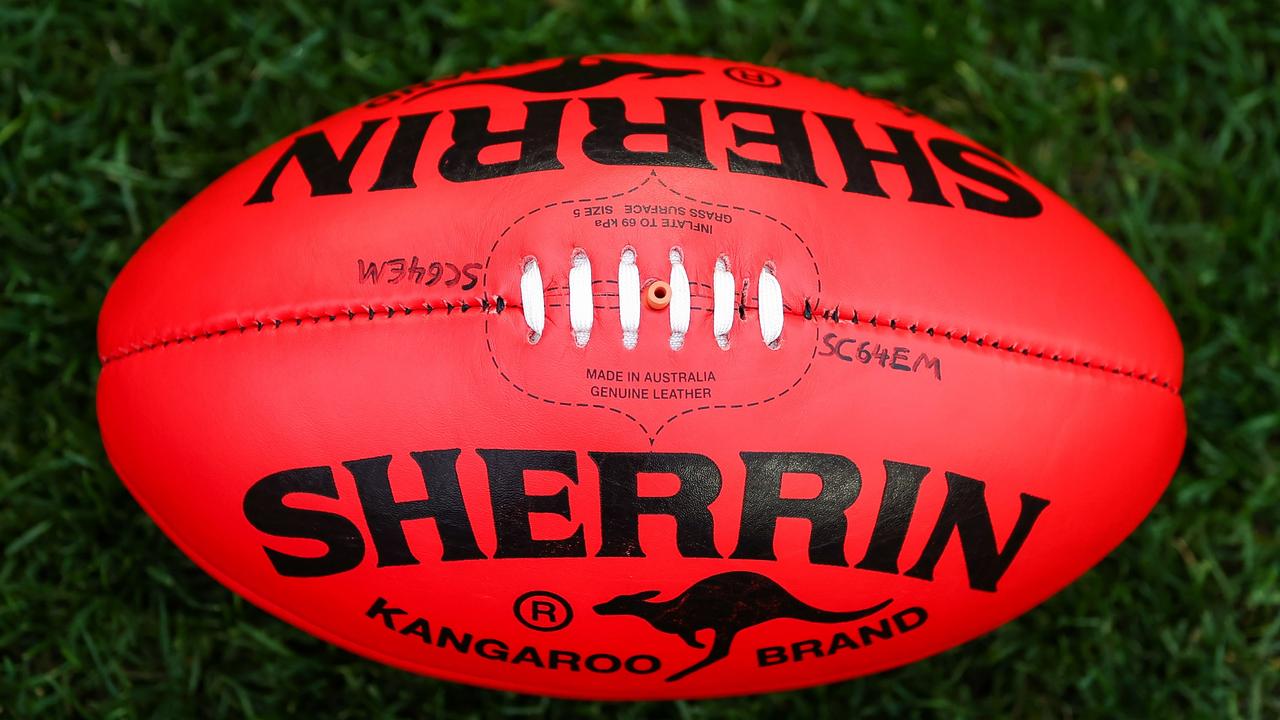 AFL, police investigating nude photo leak of ‘more than 45 players’