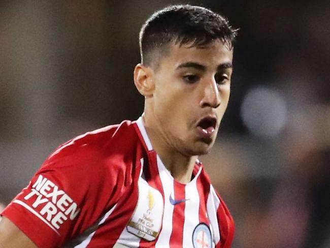 SYDNEY, AUSTRALIA - AUGUST 29:  Daniel Arzani of Melbourne City controls the ball during the FFA Cup round of 16 match between Hakoah Sydney City East and Melbourne City FC at Leichhardt Oval on August 29, 2017 in Sydney, Australia.  (Photo by Matt King/Getty Images)