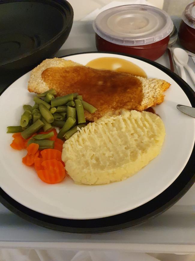 Hospital food posted on South Aussie Schnitzel Review Group - Flinders Medical Centre by Dale de Vries. Picture: Facebook/South Aussie Schnitzel Review Group