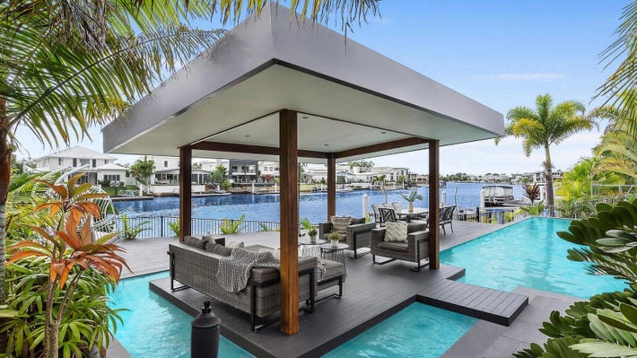 46 Deep Water Circuit, Pelican Waters.