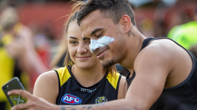 Monique Conti and Sydney Stack at Richmond training. Picture: Jay Town