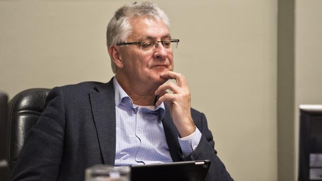 Revealed: Why four councillors opposed CEO’s contract extension