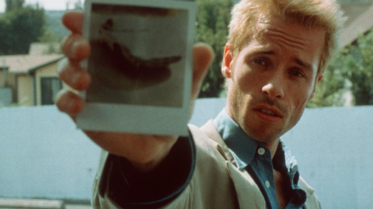 Remember when Guy Pearce played with our minds in Memento? (Pun intended).