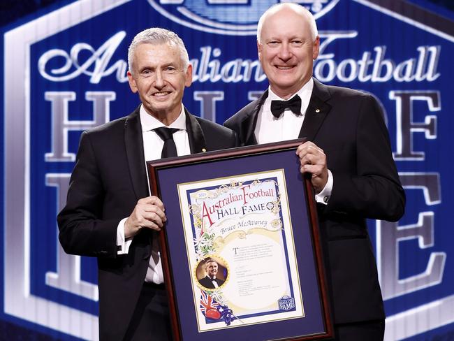 Hall of Fame inductee Bruce McAvaney with Richard Goyder. (Photo by Michael Willson/AFL Photos/via Getty Images)