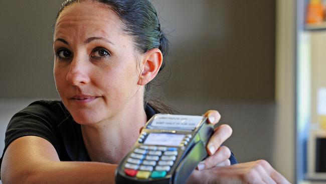 Gold Coast Businesses Lose Hundreds Of Dollars Due To NAB Eftpos Outage ...