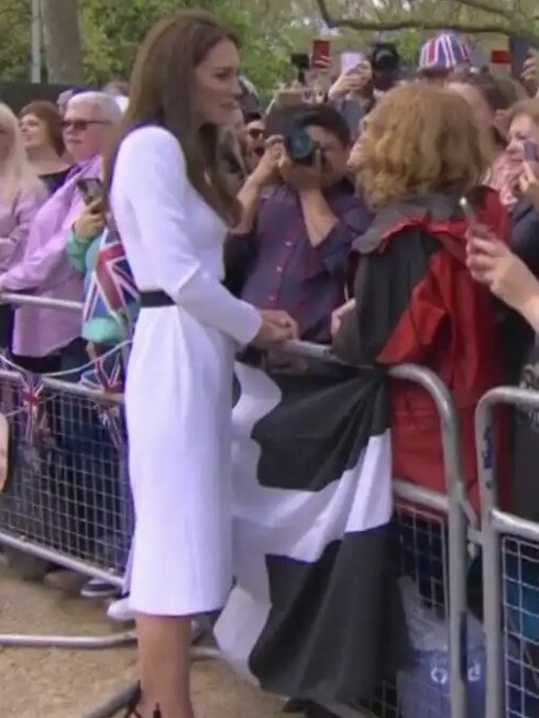 The Princess of Wales hosted a walkabout on The Mall today outside Buckingham Palace.