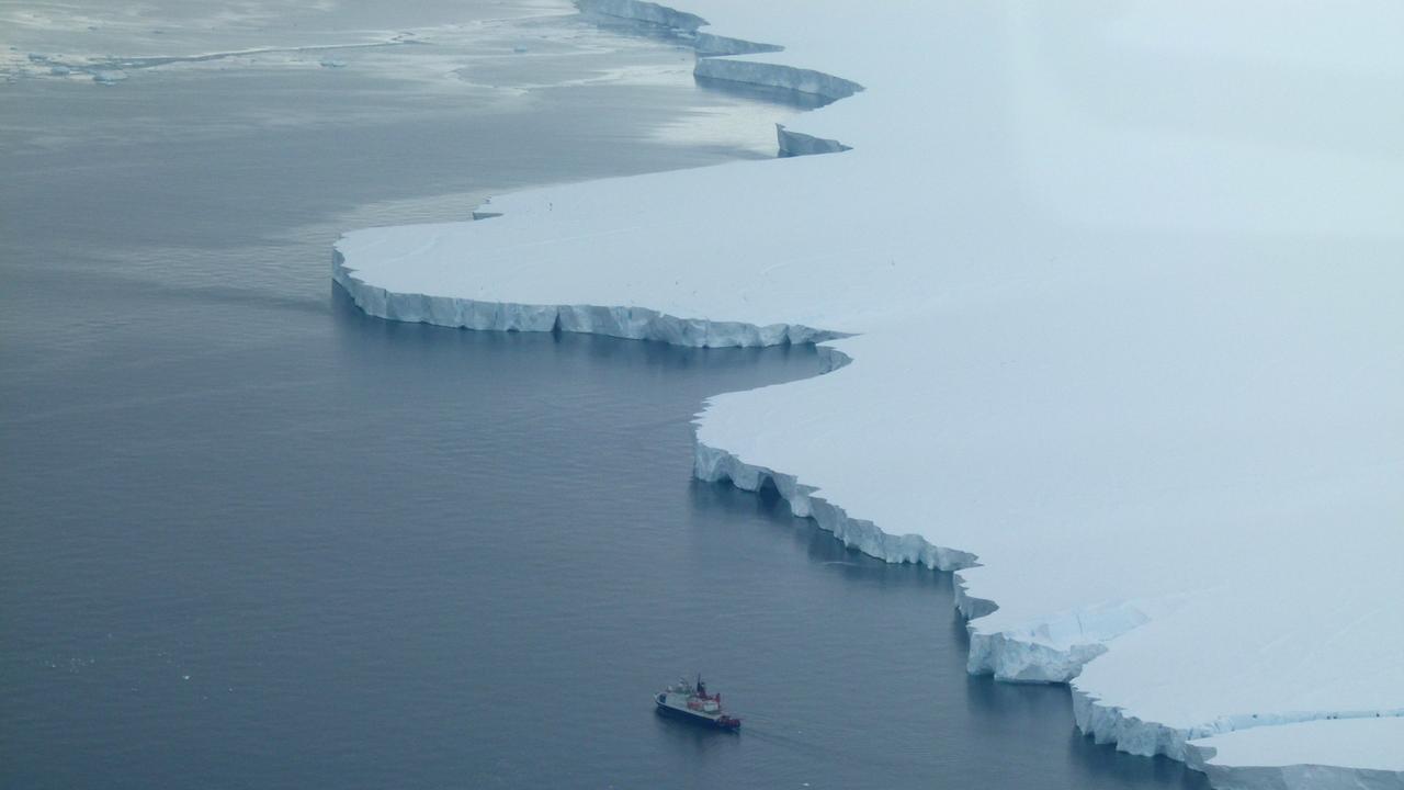 The RV Polarstern in inner Pine Island Bay. Picture: R. Larter, BAS