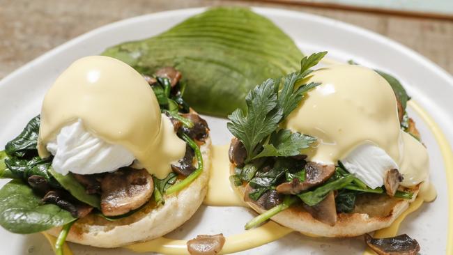 Le Vintage Boutique in Worongary serves a mean eggs benny. Pic Tim Marsden