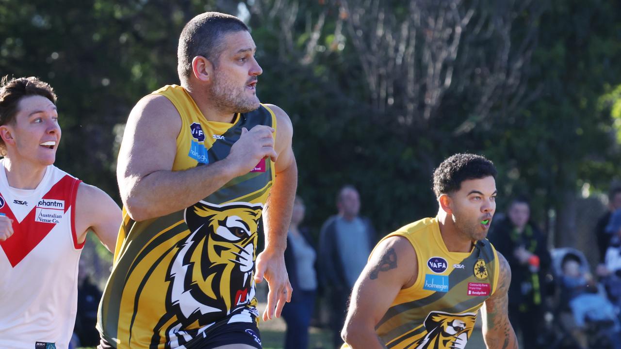Fev, Guy Sebastian spark 229-point local footy turnaround