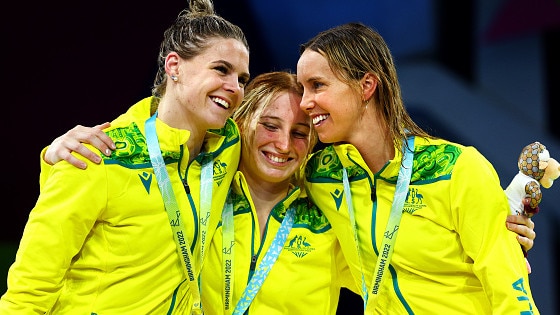 Shayna Jack, Mollie O'Callaghan and Emma McKeon scored an Australian trifecta in Birmingham. Picture: Elsa/Getty Images