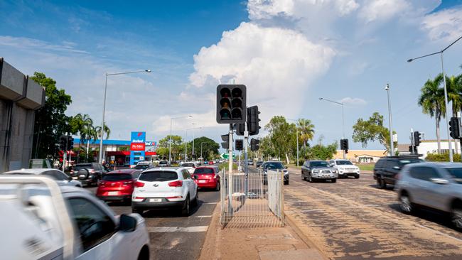 Traffic lights across Darwin city and its suburbs went out during peak hour. Picture: Che Chorley