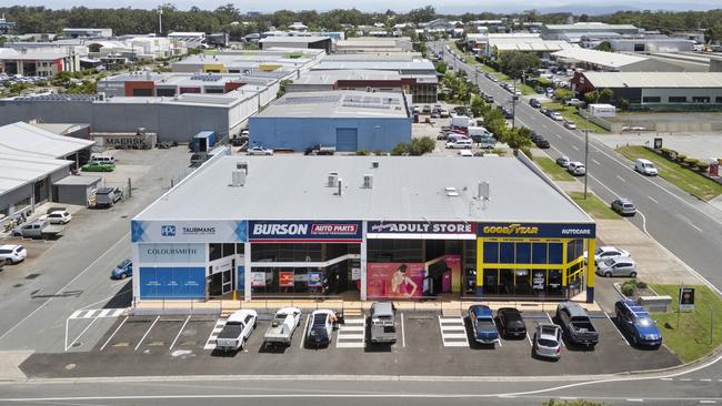 240 Brisbane Road sold under the hammer for $6,500,000. The site was previously owned by Ivan Gibbs and the Gibbs family who owned a car wrecking yard.