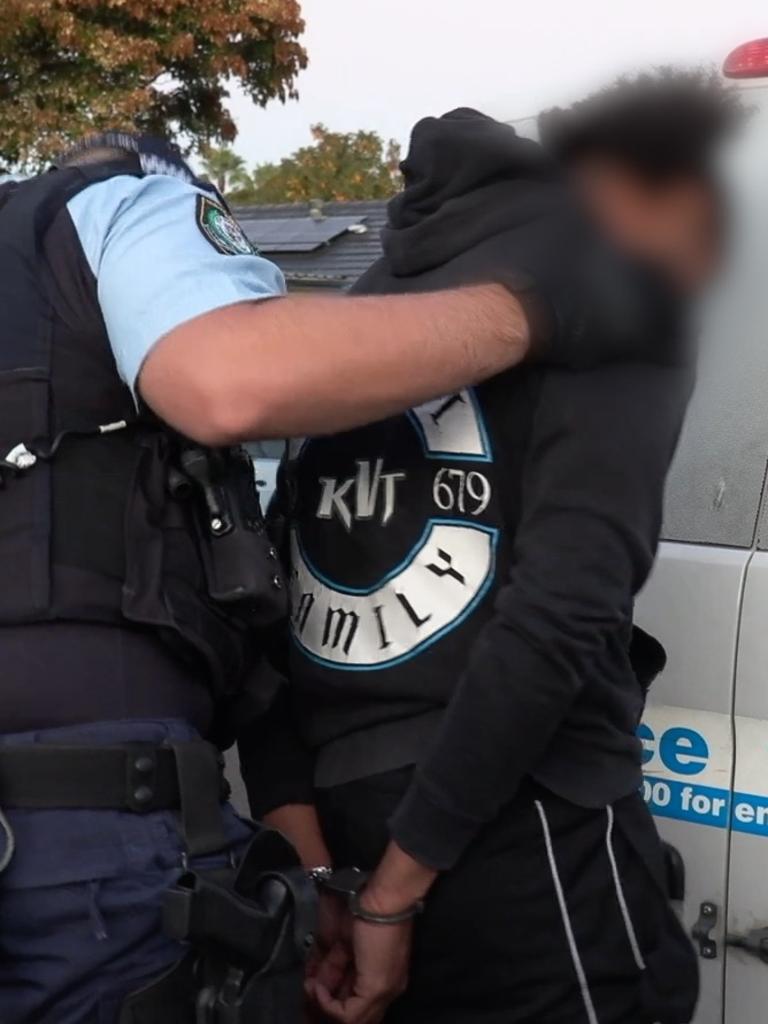 900k Cash Seized As Nsw Police Crackdown On Gang Wars Shootings Continues Daily Telegraph 