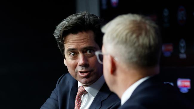 Gillon McLachlan shakes the hand of the departing Steve Hocking. Picture: Getty Images.