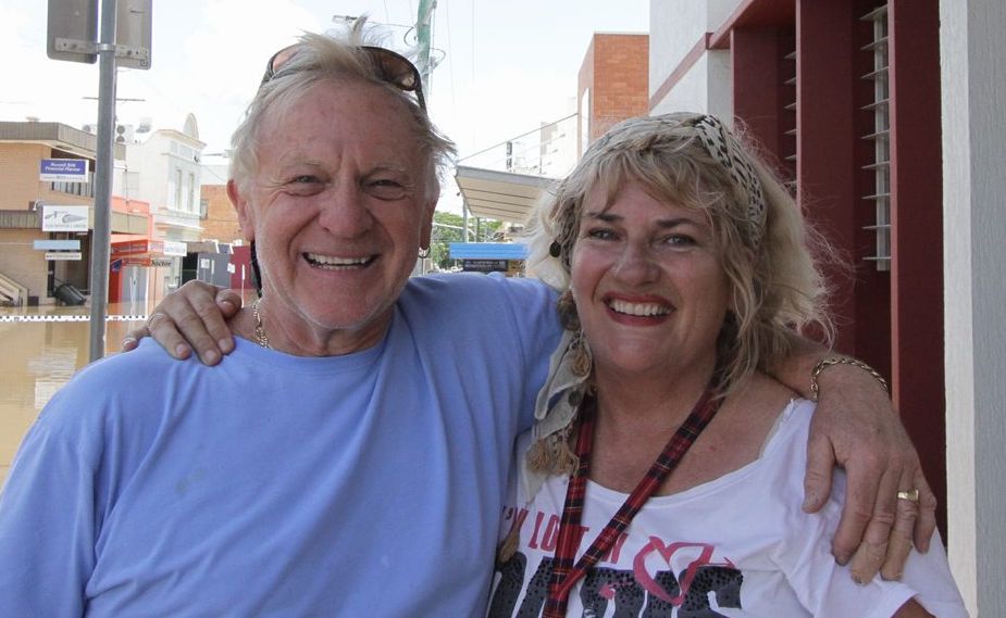 Aussie icon Normie Rowe caught up with photojournalist Robyne Cuerel outside the Chronicle office after being isolated in Maryborough due to the floods. Picture: Robyne Cuerel