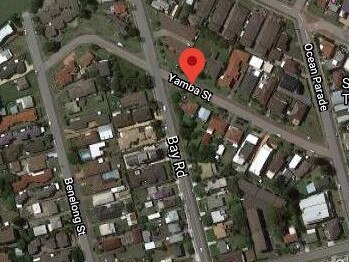 Police are hunting an arsonist who set fire to a car at Yamba St, The Entrance. Picture: Google