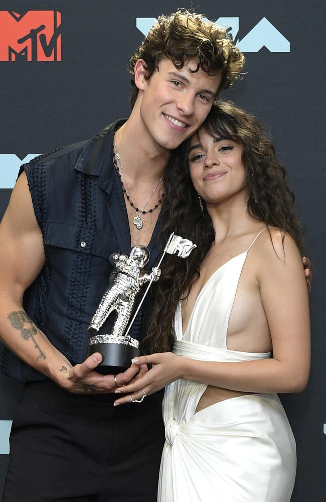 Mendes and and ex-girlfriend Camila Cabello at the 2019 MTV Video Music Awards. Picture: Roy Rochlin/Getty Images