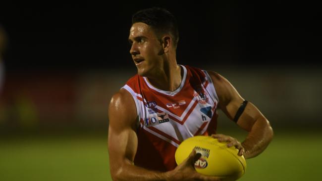 Waratah captain Brodie Carroll with ball in hand against St Mary’s. Picture: (A)manda Parkinson