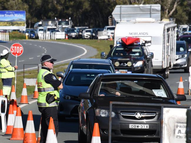 The long line of traffice waiting to cross the Queensland border on Wednesday. Picture: Steve Holland/NCA NewsWire