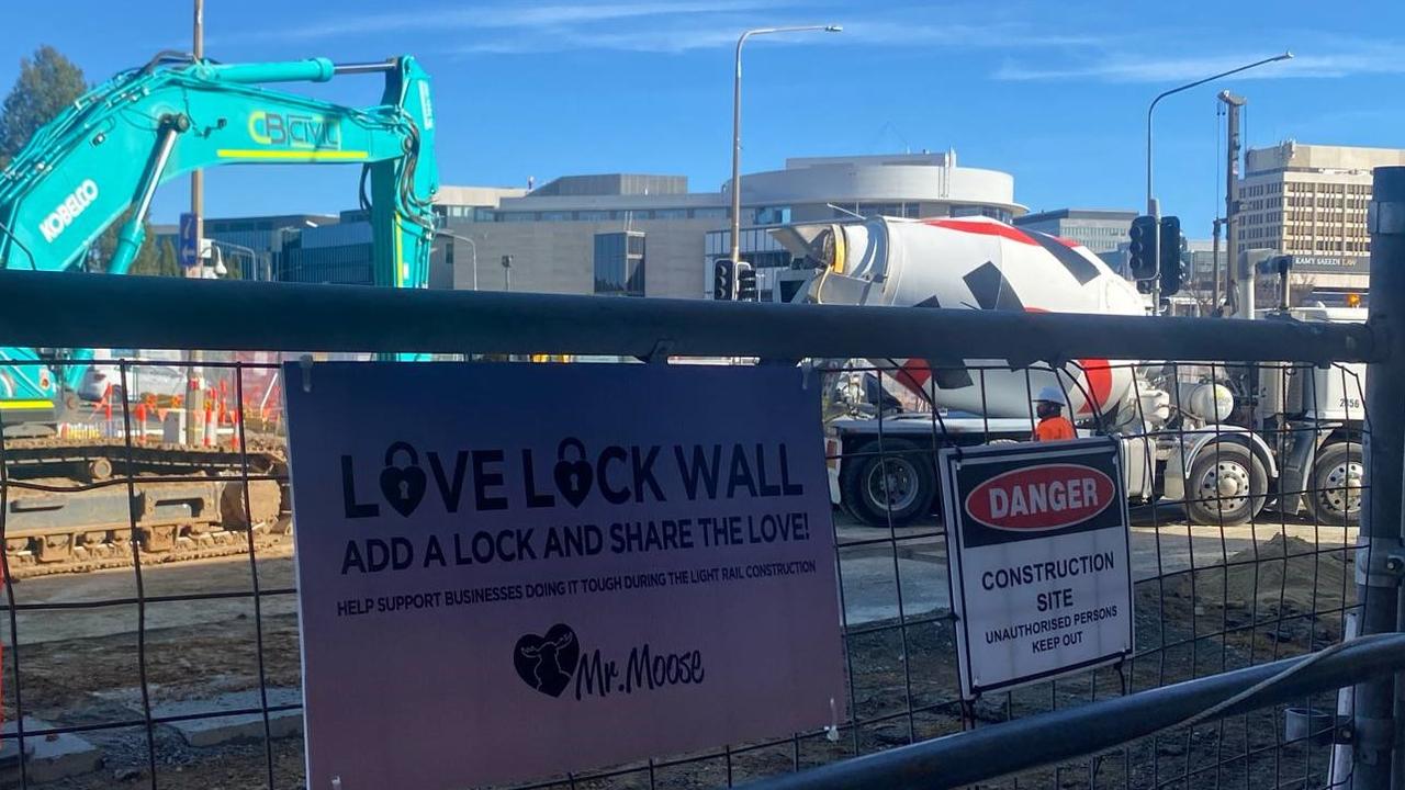 Featuring the Love Lock Wall at Mooseheads, this photo highlights the ongoing construction in London Circuit Civic, Canberra. Image: Hannah Farrow