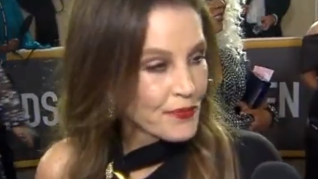 Lisa Marie Presley appeared unsteady on her feet in a heart wrenching ...