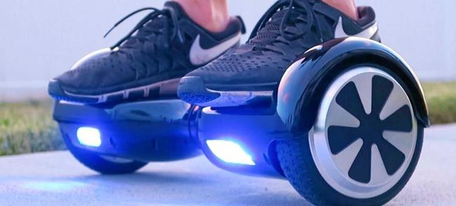 A self-balancing scooter or "hoverboard" exploded at a Maleny home this morning. NOTE: This is a file photo, the make and model of the hoverboard involved are unknown.