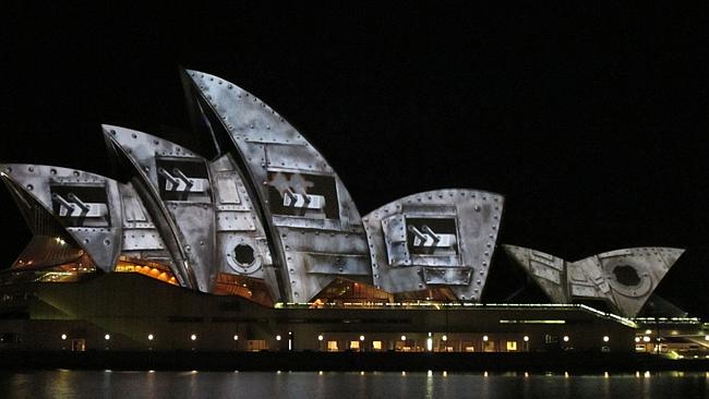 Exclusive sneak peak – Sydney Opera House light display to steal the ...