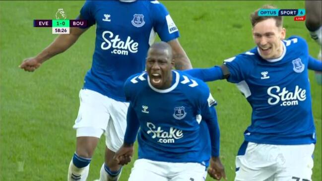 Doucoure’s ROCKET saves Everton from relegation