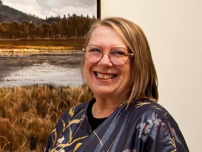 A stunning painting of central Tasmania by Stephanie Tabram has taken out this yearÃs MercuryÃs PeopleÃs Choice Awardin the 2024 HadleyÃs Art Prize. Tabram has won $2500 presented by the Mercury newspaper. Picture: Jessica King