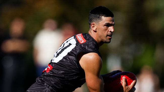 Scott Pendlebury won’t play against Richmond on Tuesday after a minor knee injury at training but is expected to be ready for Opening Round. Picture: Dylan Burns / Getty Images