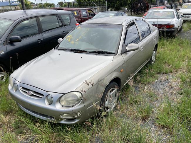 This Kia Mentor Sedan will be auctioned from Friday February 25 to March 4, 2022. Picture: Lloyds Auctions