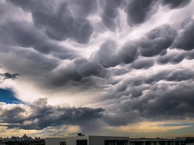 Nature ... Mammatus clouds over Mascot in Sydney. Picture: Kurt Ams.