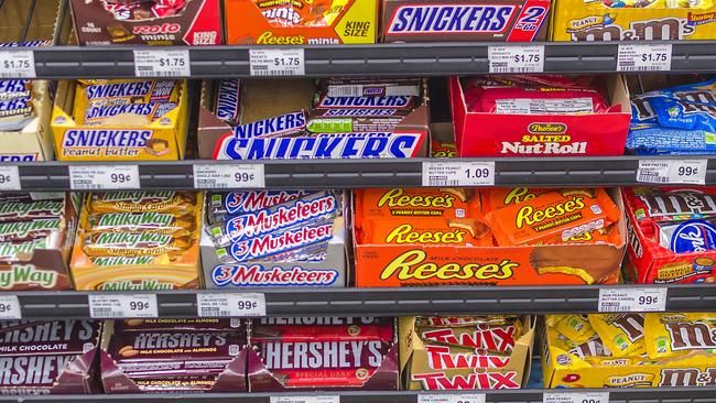 Junk food near supermarket check-outs could be banned | news.com.au ...