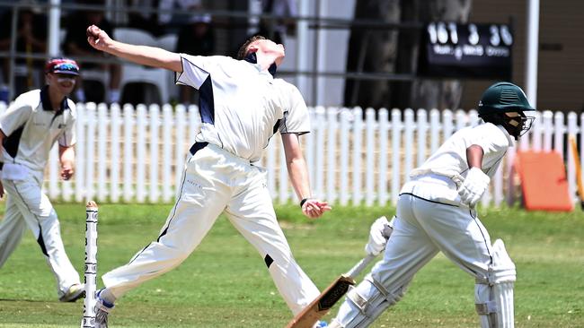 TSS bowler Ted Waterman GPS first Xv cricket between BBC v TSS at Parkman Park. Saturday February 17, 2024. Picture, John Gass