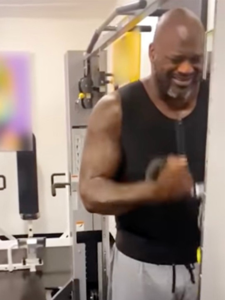 Shaq hits the weights room. Photo: Instagram, @shaq.