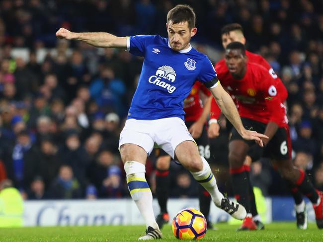 Leighton Baines of Everton scores their first and equalising goal