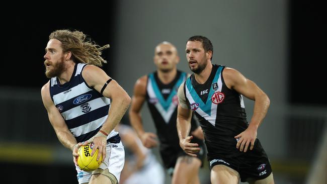 Cameron Guthrie is Geelong’s go-to tagger when required. Picture: Michael Klein