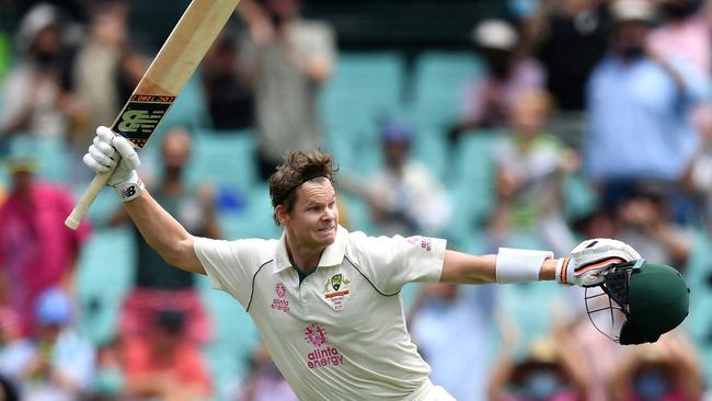 Steve Smith celebrates after reaching a century at the SCG. Picture: AFP