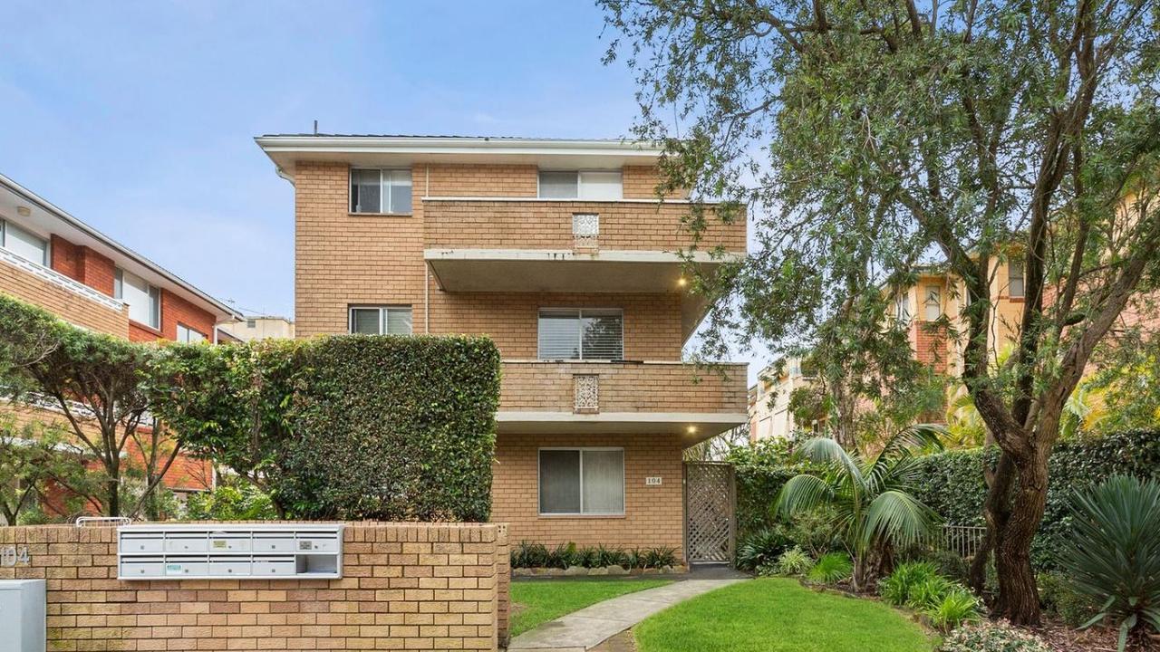 Sydney's unit rental prices rose 6.0 per cent over 2022.