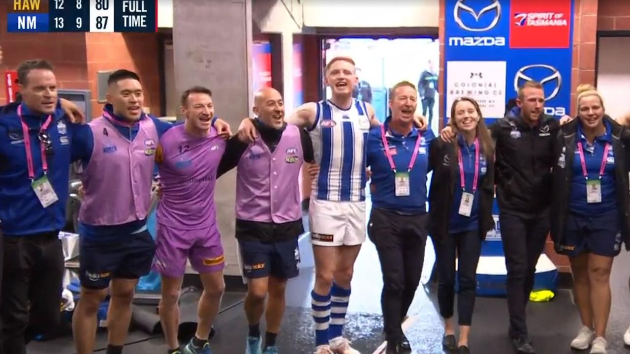 David Noble and the Kangaroos sing the song after their first win of 2021.